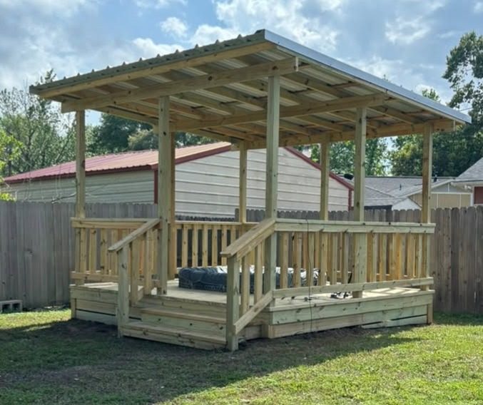 Covered hot tub deck build